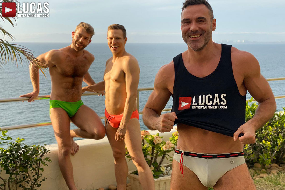 Manuel Skye Poses | Lucas Entertainment | Free Hardcore Gay Bareback Porn Pictures